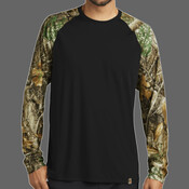 Realtree ® Colorblock Performance Long Sleeve Tee